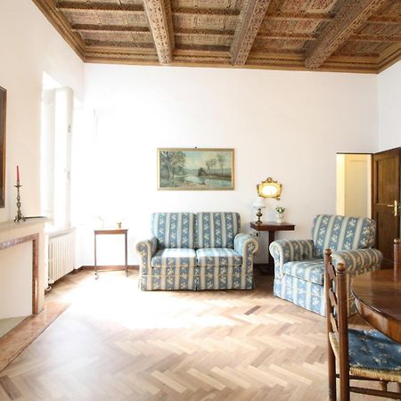 Frescobaldi Aparments! A Casa Di Francesco Apartment Ferrara Bagian luar foto