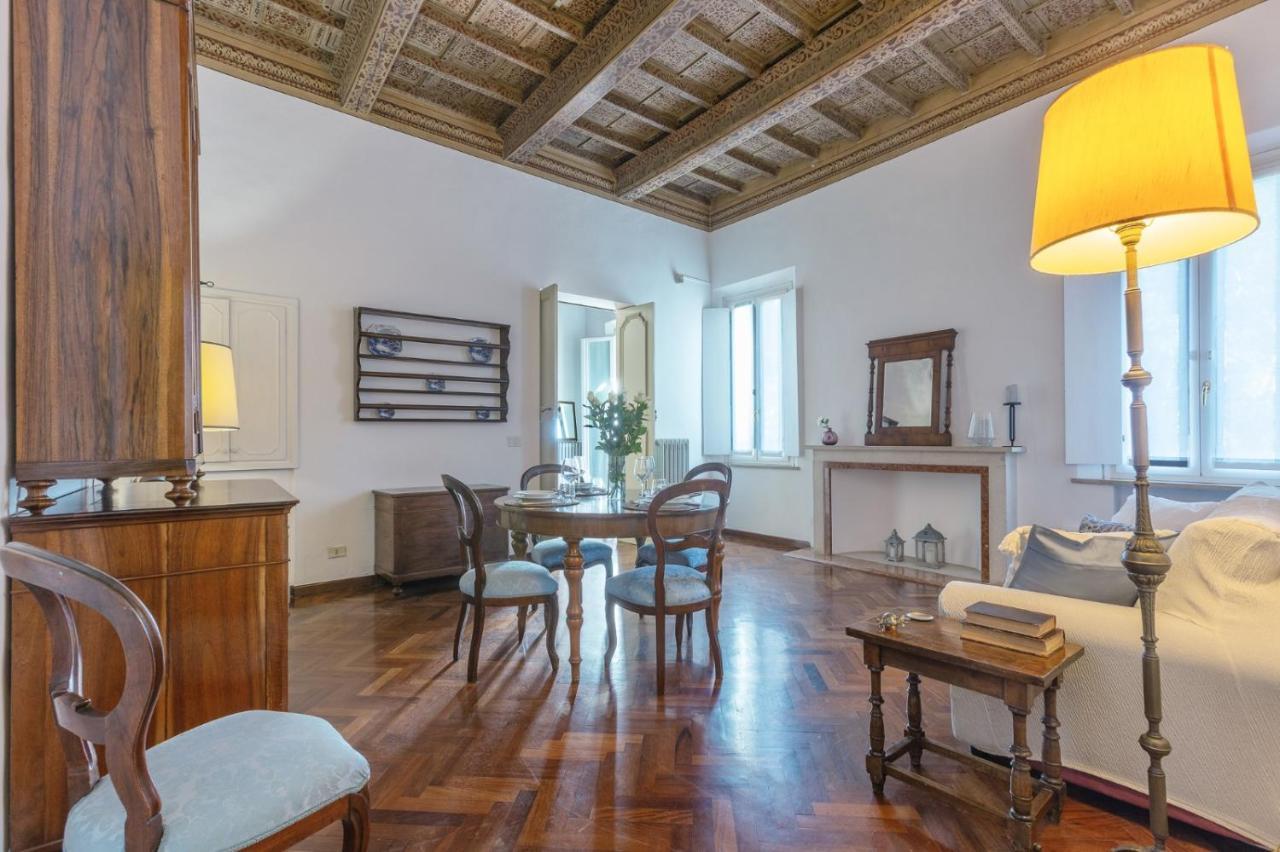 Frescobaldi Aparments! A Casa Di Francesco Apartment Ferrara Bagian luar foto