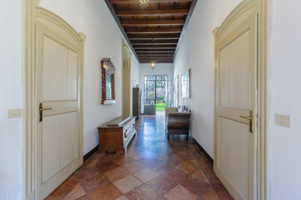 Frescobaldi Aparments! A Casa Di Francesco Apartment Ferrara Bagian luar foto