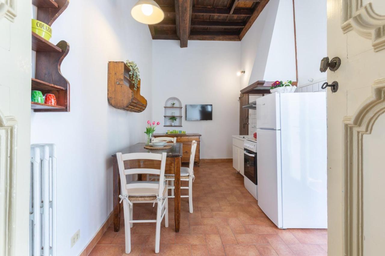 Frescobaldi Aparments! A Casa Di Francesco Apartment Ferrara Bagian luar foto