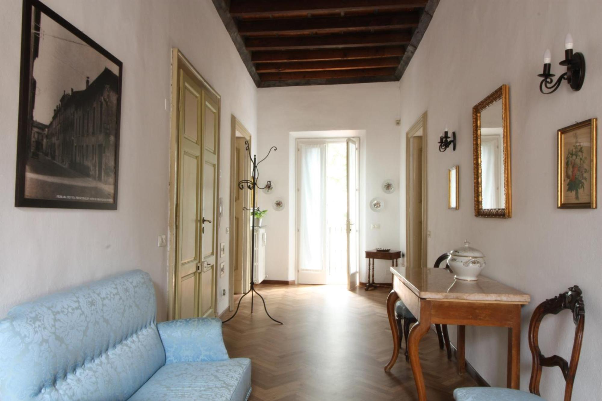 Frescobaldi Aparments! A Casa Di Francesco Apartment Ferrara Bagian luar foto