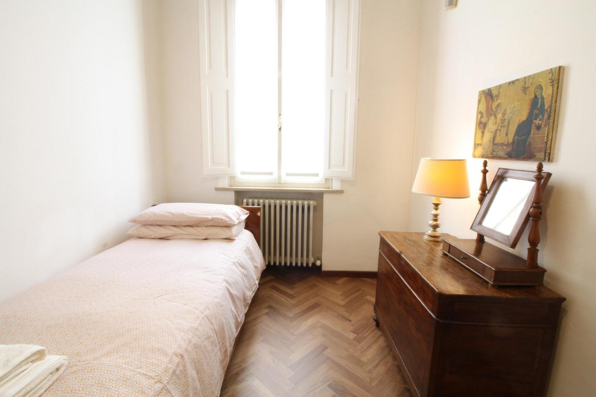 Frescobaldi Aparments! A Casa Di Francesco Apartment Ferrara Bagian luar foto
